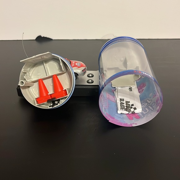 Mini Racer RC Car - Picture 5 of 7